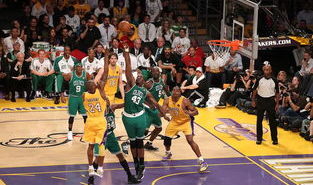 2010年nba总决赛,湖人队逆袭夺冠，科比加索尔率队谱写传奇